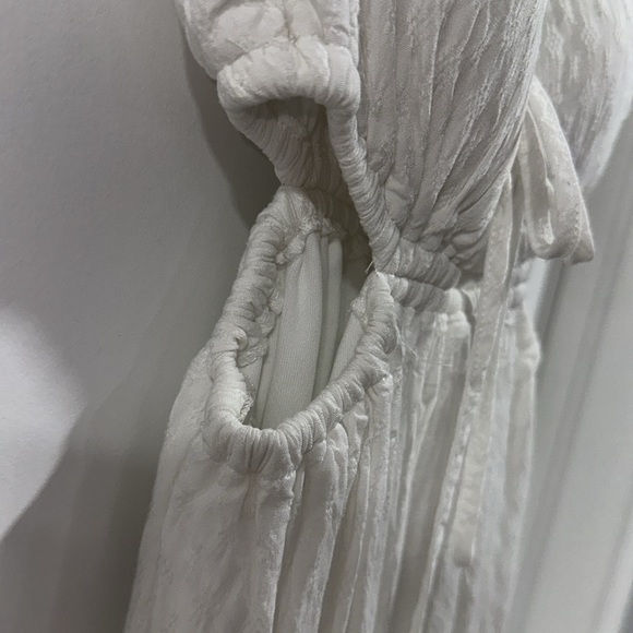 SO Eyelet Pattern Dress - Picture 3 of 8